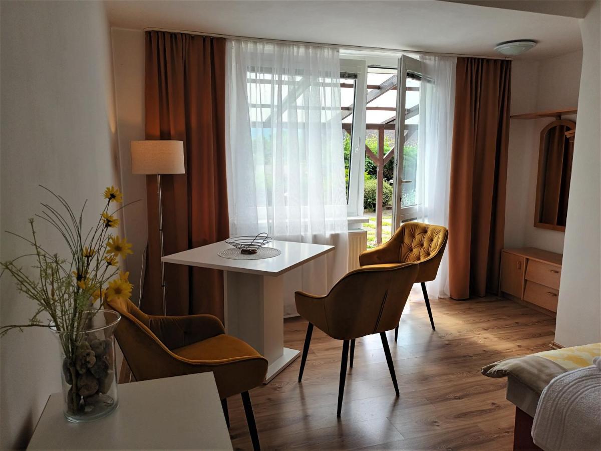 Apartman Alena Karlovy Vary Exteriér fotografie